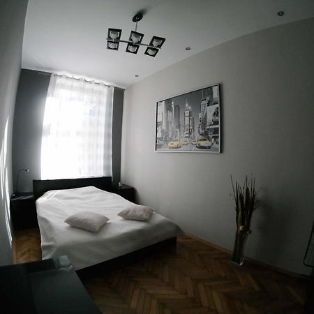 J2 Apartment คราคูฟ ภายนอก รูปภาพ