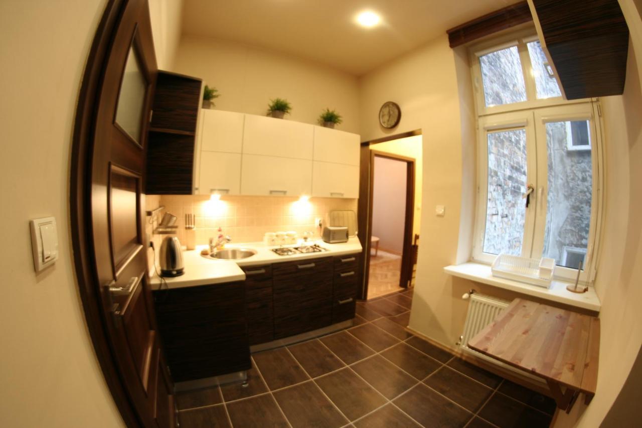 J2 Apartment คราคูฟ ภายนอก รูปภาพ